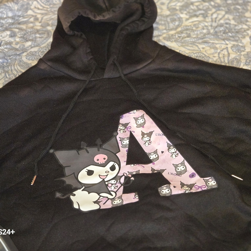 Hello Kitty Complete Pajama Set w/ Sandals, Featuring Kuromi From Hello Kitty. - Picture 3 of 5